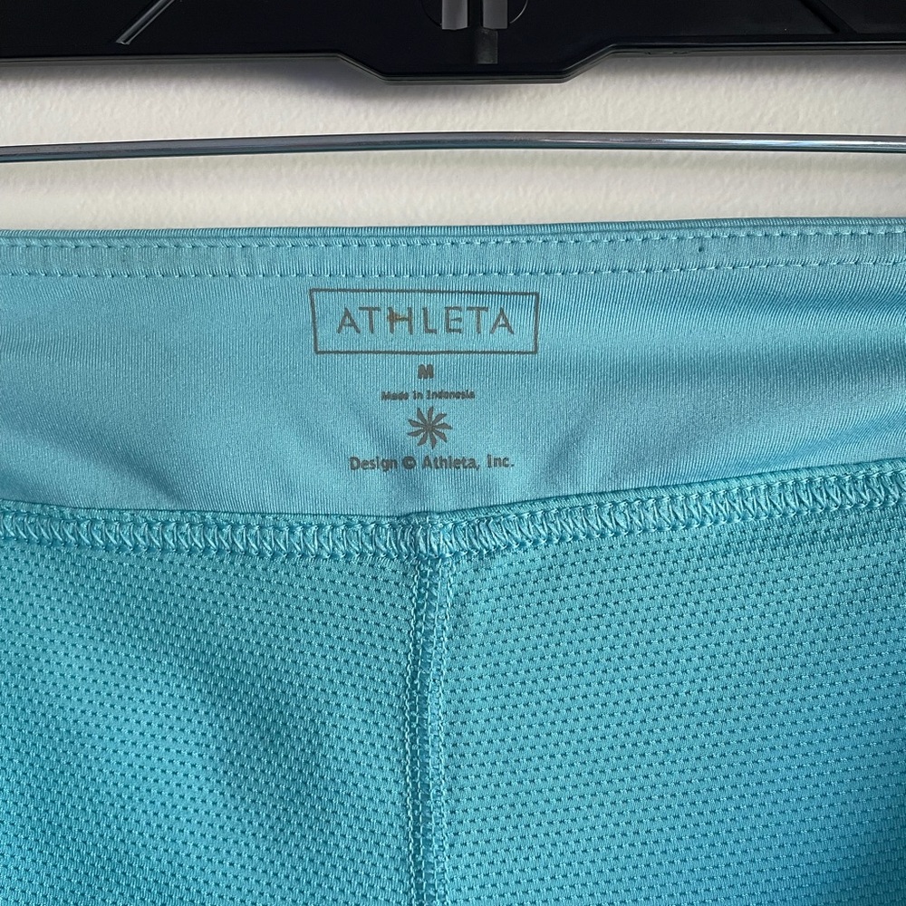 Athleta Aqua Green Tennis Skirt with Attached Shorts Size M - Picture 6 of 6
